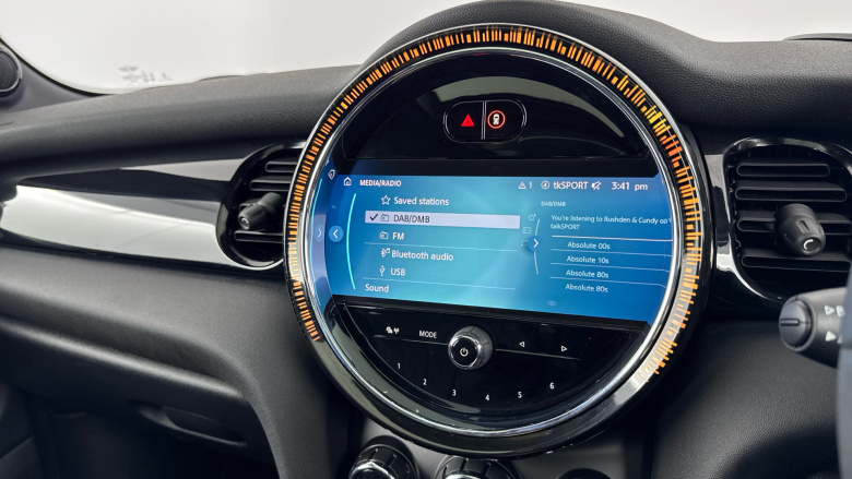 MINI Hatchback 135kW Cooper S Level 3 33kWh 3dr Auto Electric Hatchback